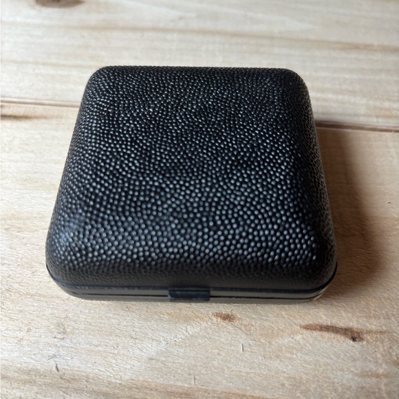 Mid Century Equity Black Gold Clamshell Travel Alarm Clock Folding Case Taiwan - Picture 10 of 13